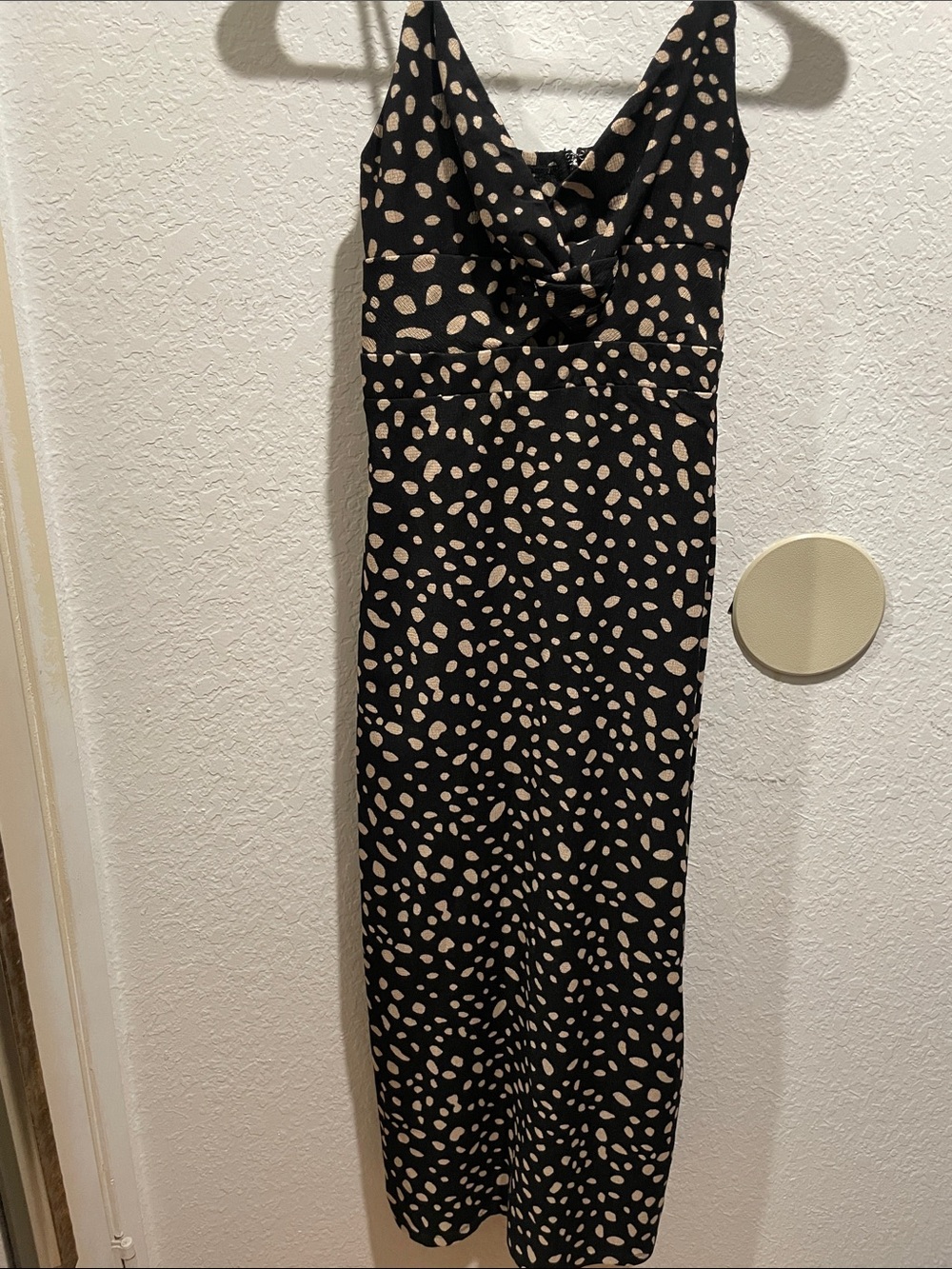 Francesca's Collections Black Maxi Dress with Beige Spot Print